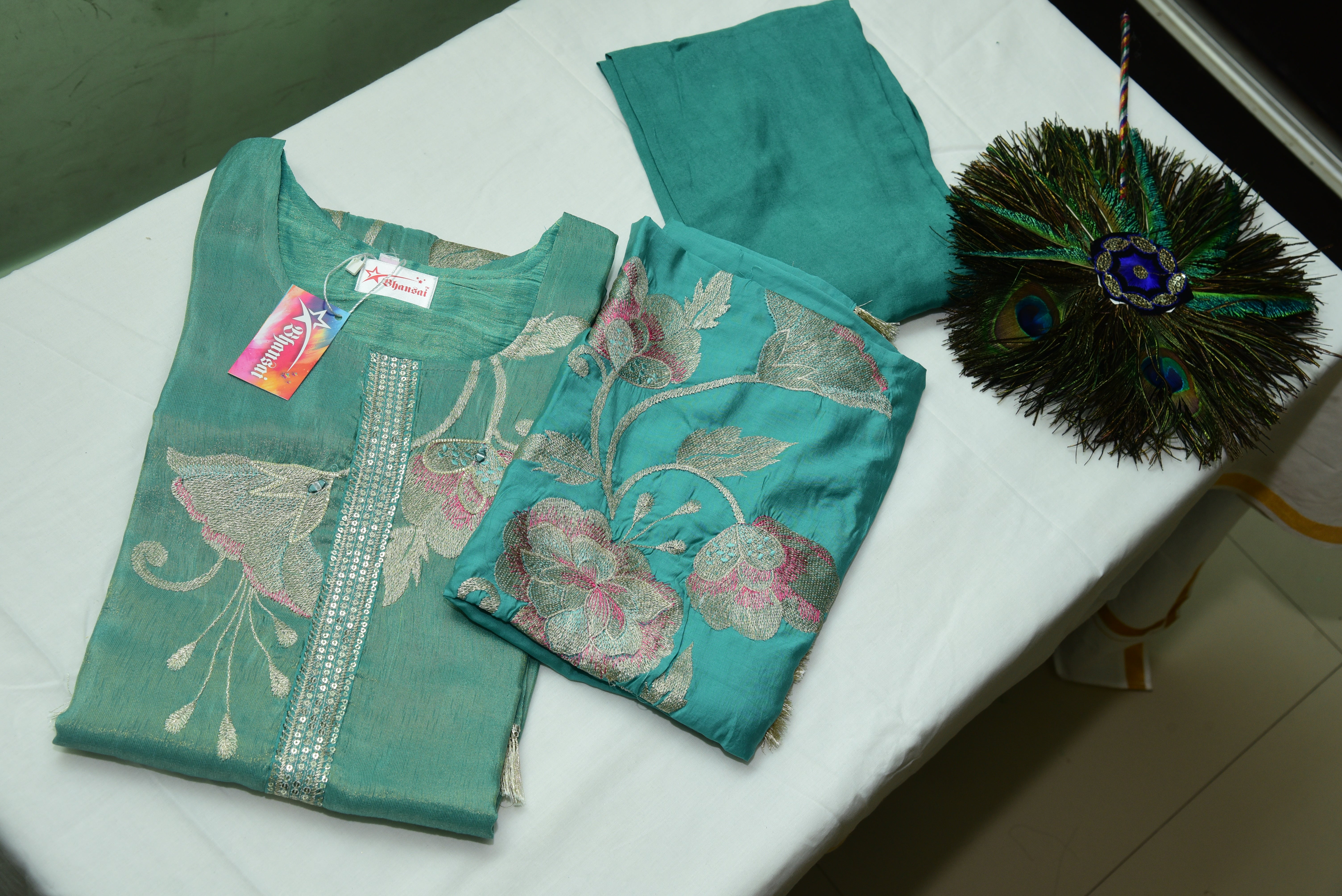 Green Festive Salwar Suit 3 Pcs